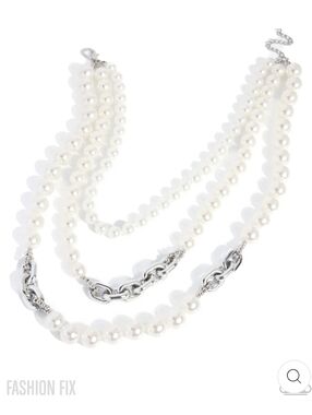 Paparazzi White Pearl & Silver Link Layered Necklace Cheeky Class - White Pearl